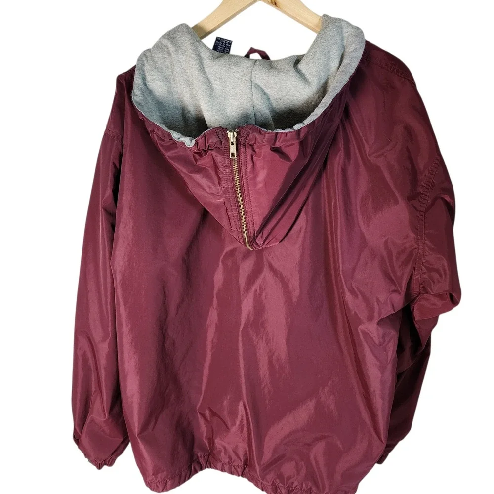GAP Burgundy Nylon Hooded Anorak Pullover Jacket Size M Lightweight Windbreaker‎